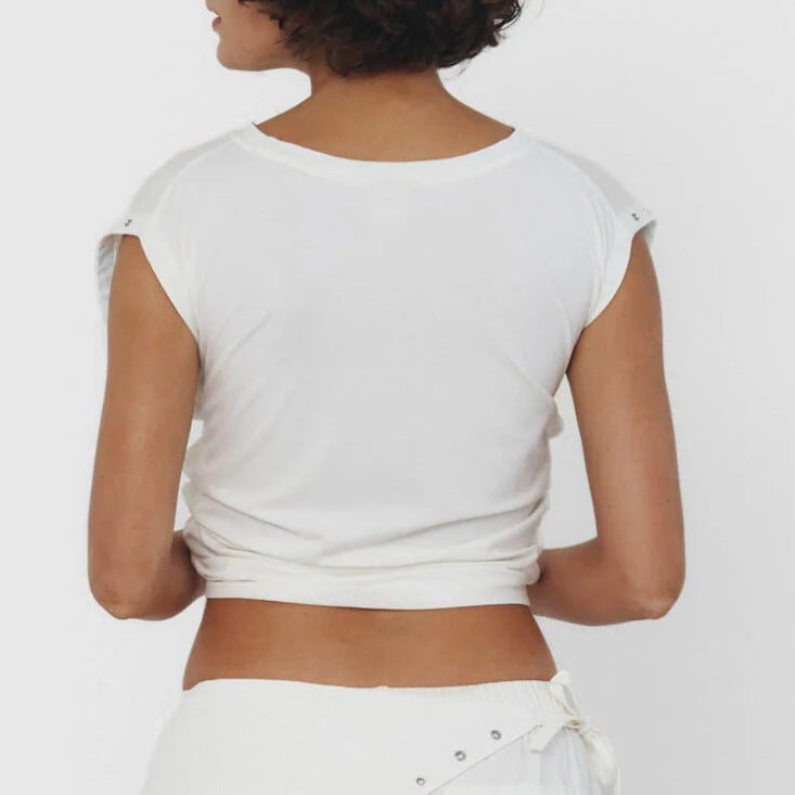 Snap Tank in Milk