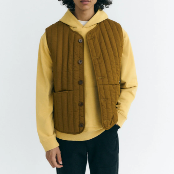 Jon Vest in Light Oak