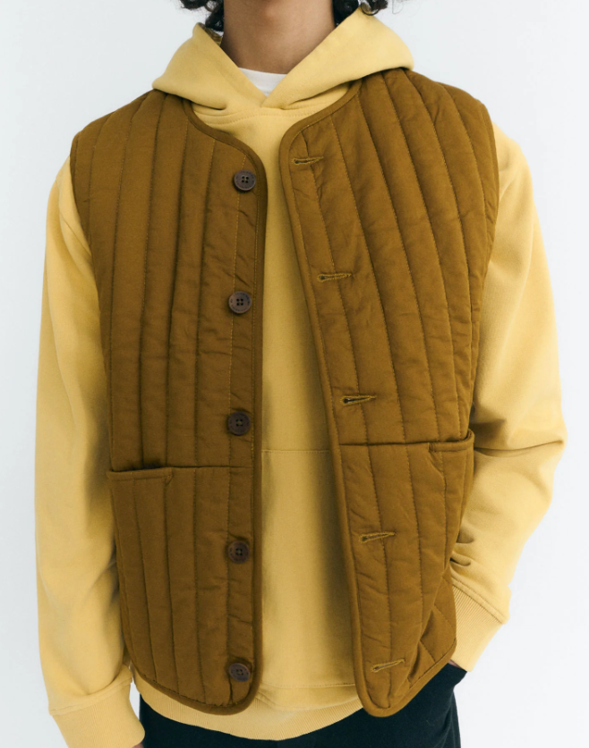 Jon Vest in Light Oak