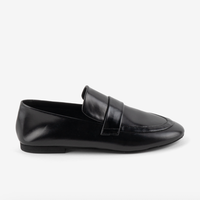 Perm Loafer in Black