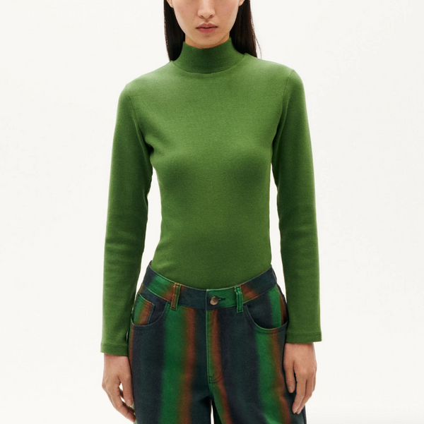 Aine Rib Turtleneck in Green