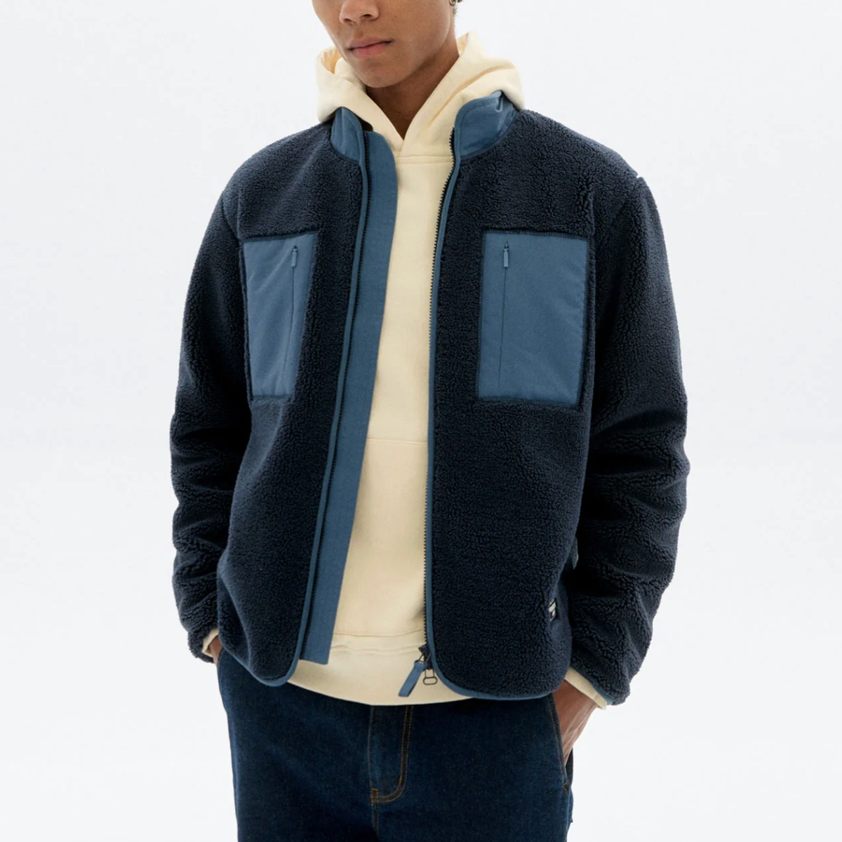 Marcus Jacket in Navy