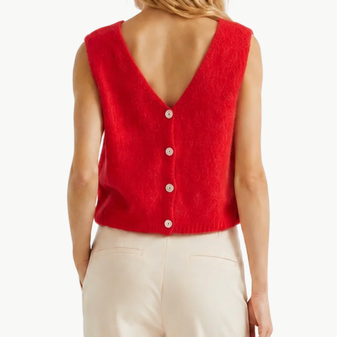 Telma Vest in Lipstick Red