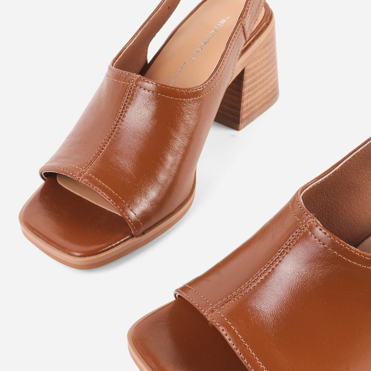 Teresa Heel in Tan