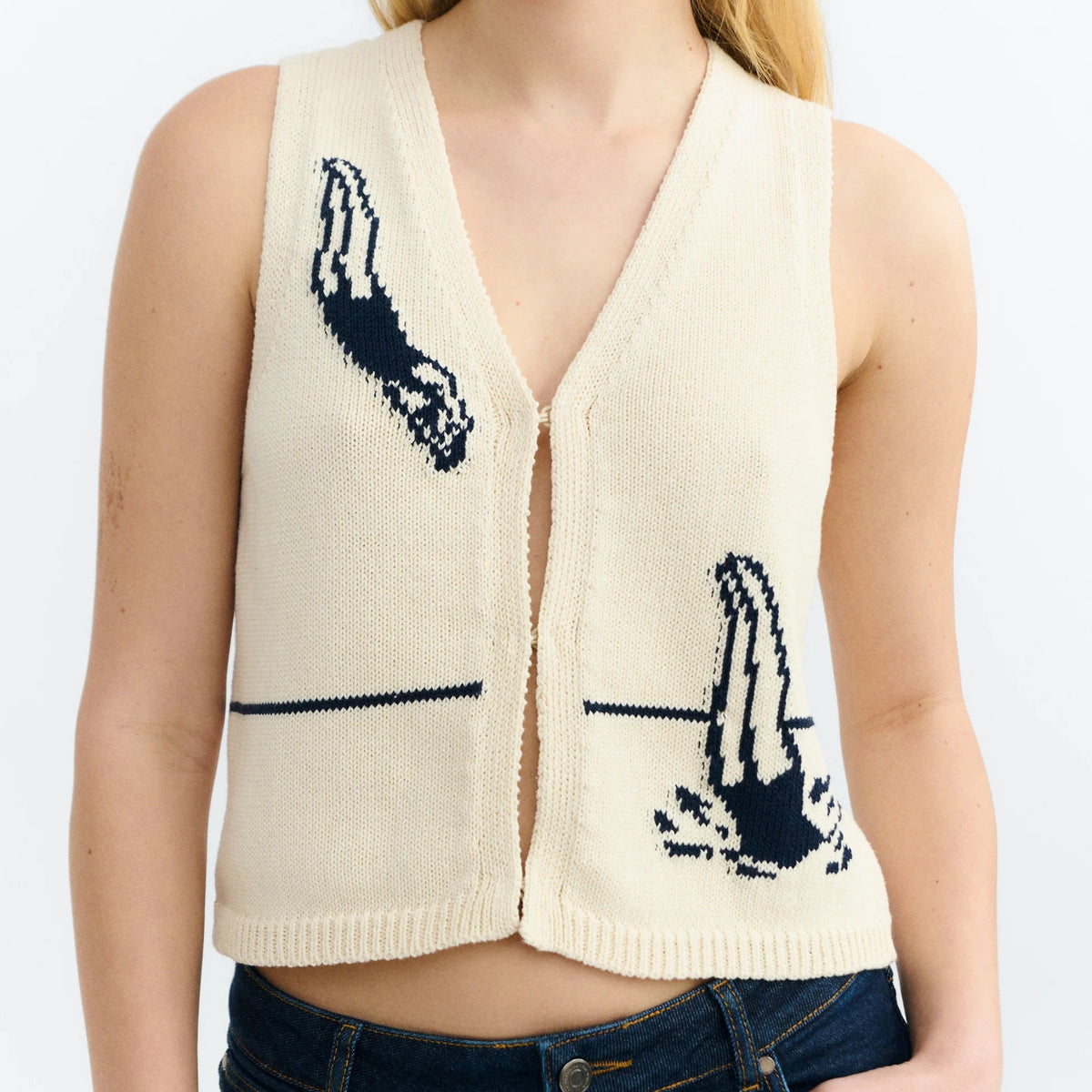 Robbie Vest in Swimmers