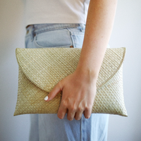 Island Clutch