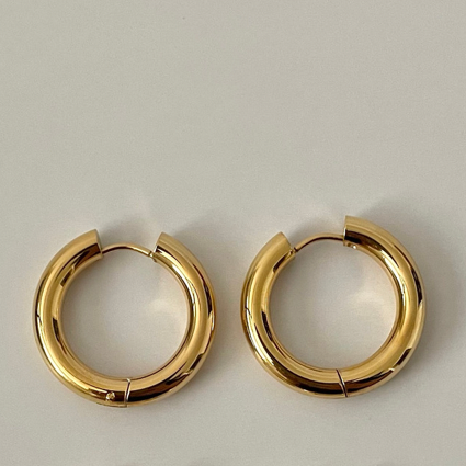 Chunky Hoops 2.0 in Gold