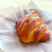 Le Grand Croissant Candle