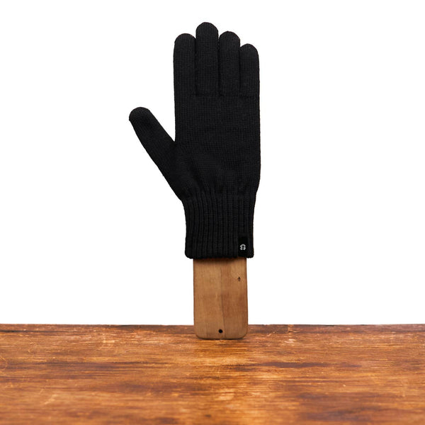 Merino Wool and Recycled Poly Full Finger Gloves in Black