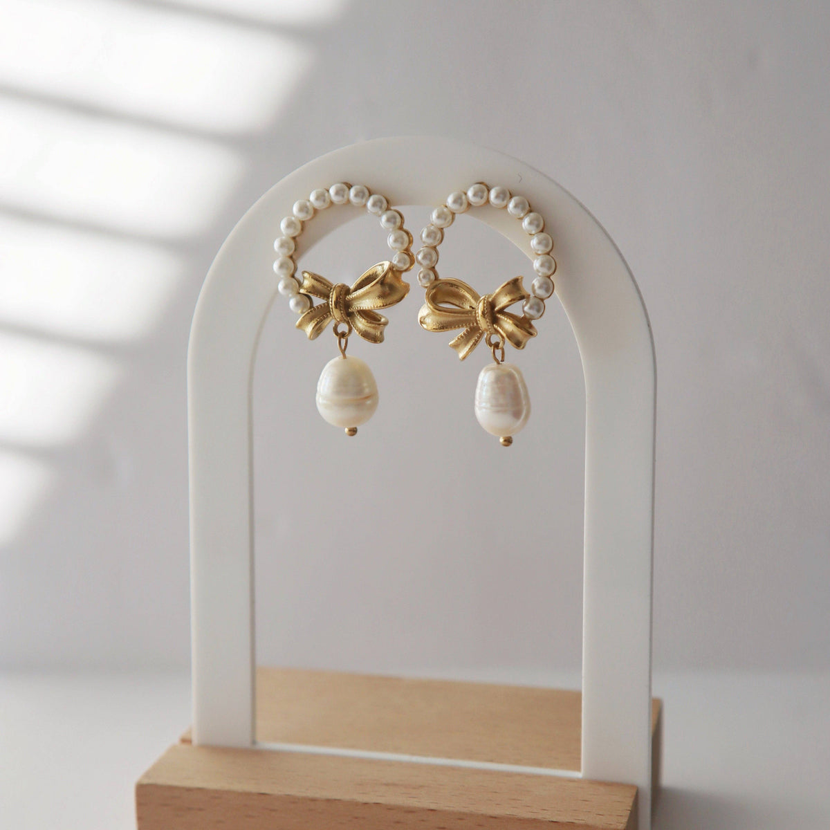 Pearl Halo Bow Earrings