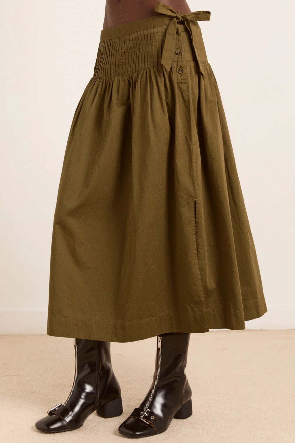 Josie Midi Skirt in Olive