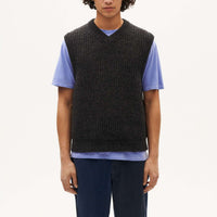 Oliver Knitted Vest in Black