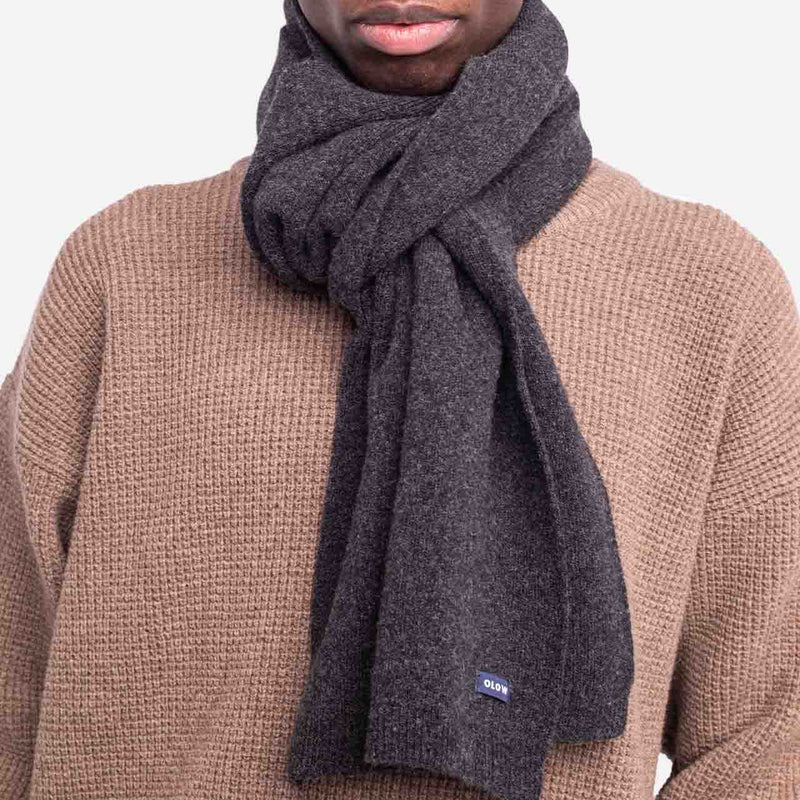 files/mottled-black-horn-scarf.jpg
