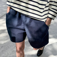 City Shorts in Navy