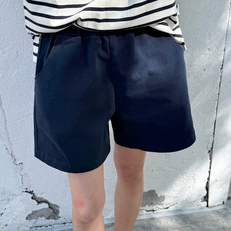 City Shorts in Navy