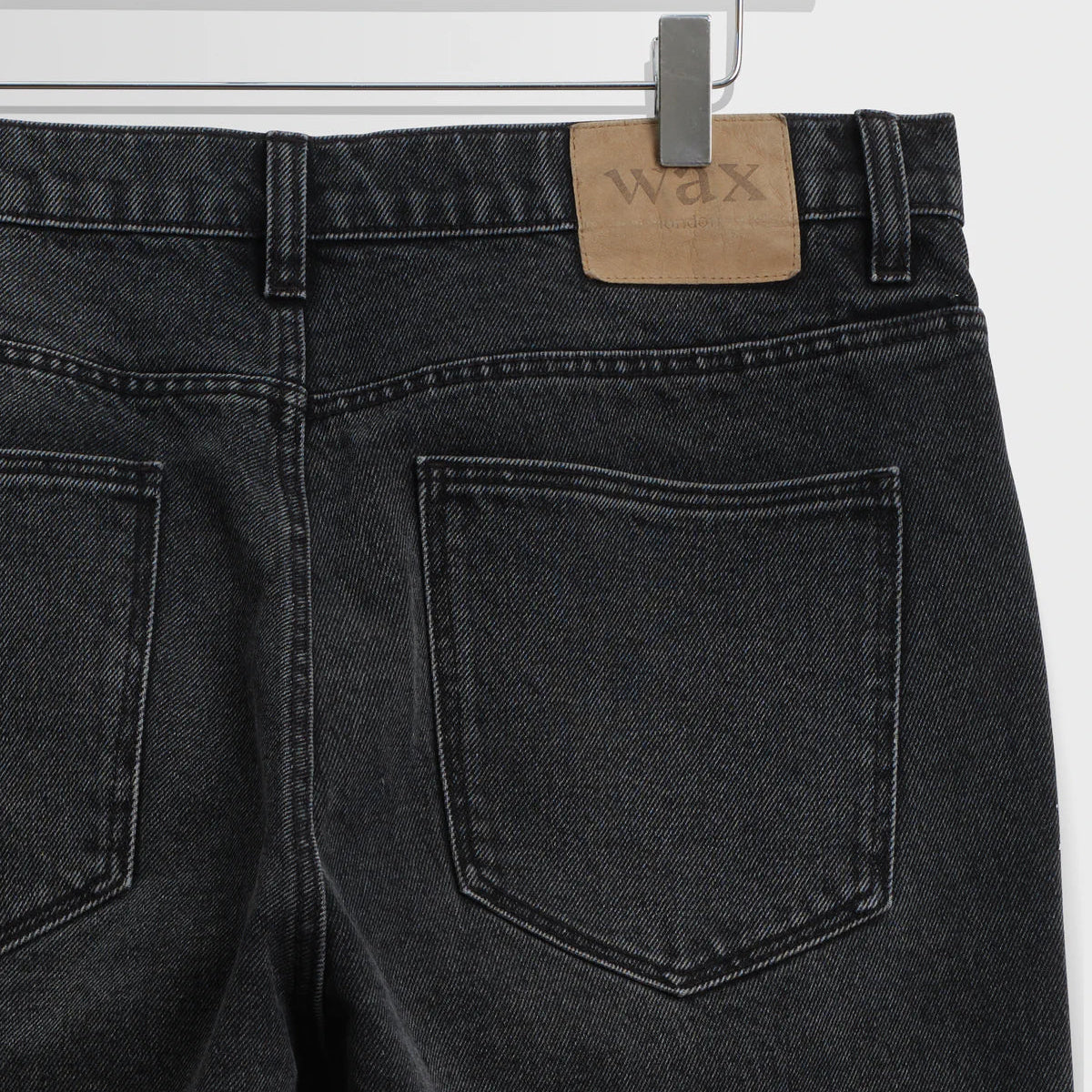 Russell Straight Fit Jean in Washed Black