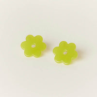 Small Acetate Daisy Earrings in Lime