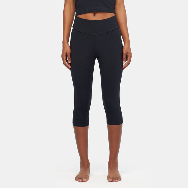 Astral Capri Leggings